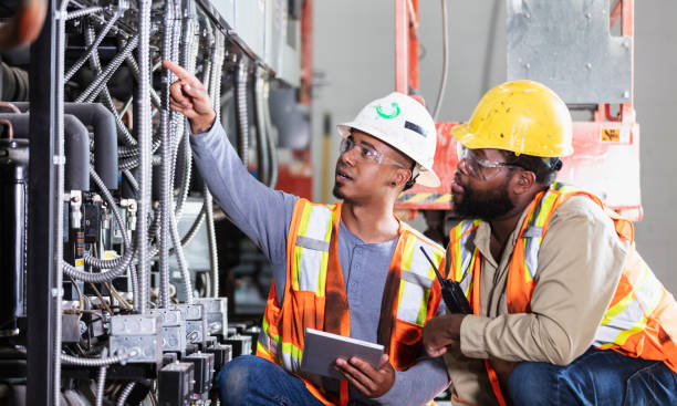 Best Local Electrician Companies  in West Miami, FL